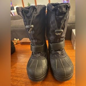 Columbia Kids Powderbug Forty Snowboot